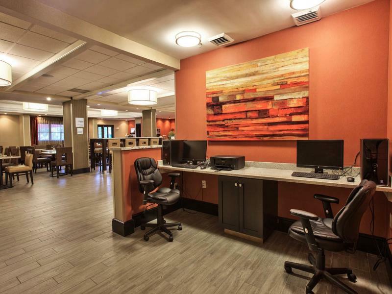 Holiday Inn Express Tallahassee By Ihg Exterior foto